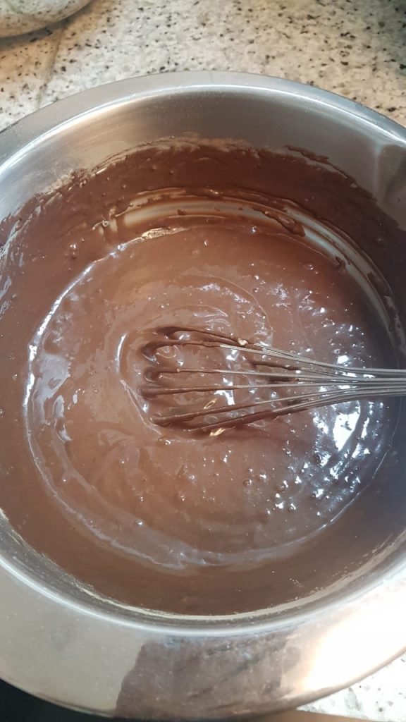 Páscoa: Receita de bolo de pão-de-mel