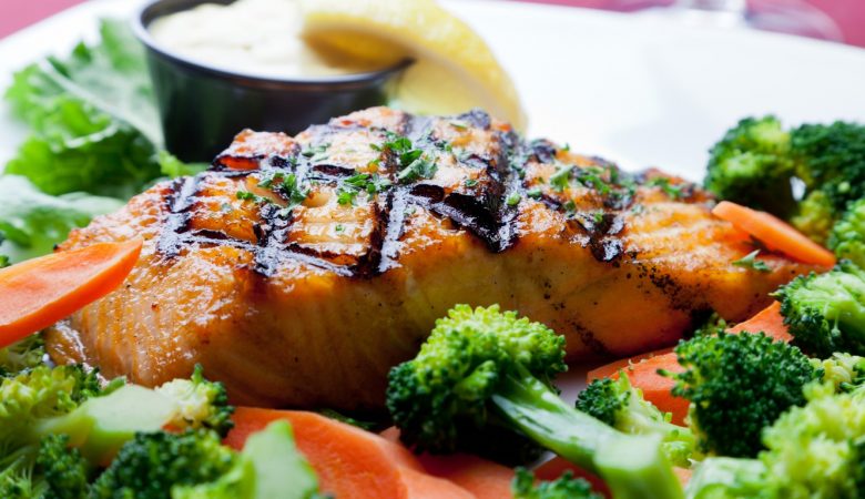 alimentos grelhados