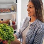 como conservar salada na geladeira
